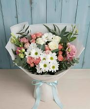 Букет цветов из:  Розы, Лизиантусы и Хризантемы в Кызыл-Озёк