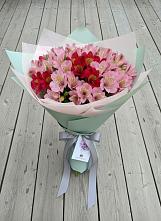 Букет цветов из:  Альстромерии в Кызыл-Озёк