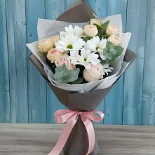 Букет цветов из:  Хризантемы и Розы в Кызыл-Озёк