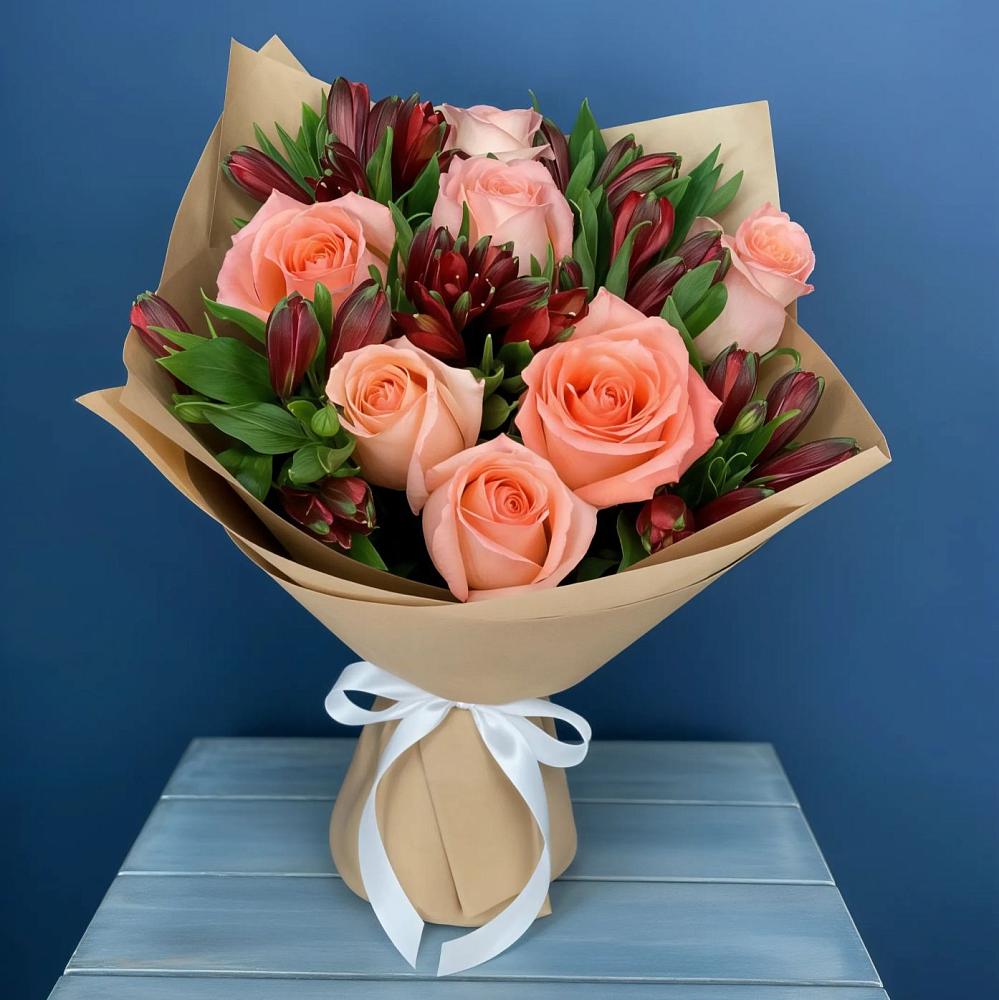 Букет цветов из: Розы и Альстромерии в Кызыл-Озёк