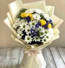 Букет цветов из:  Ирисы, Хризантемы и Розы #REPLACE_PRED# Кызыл-Озёк
