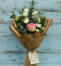 Букет цветов из:  Розы и Лизиантусы #REPLACE_PRED# Кызыл-Озёк